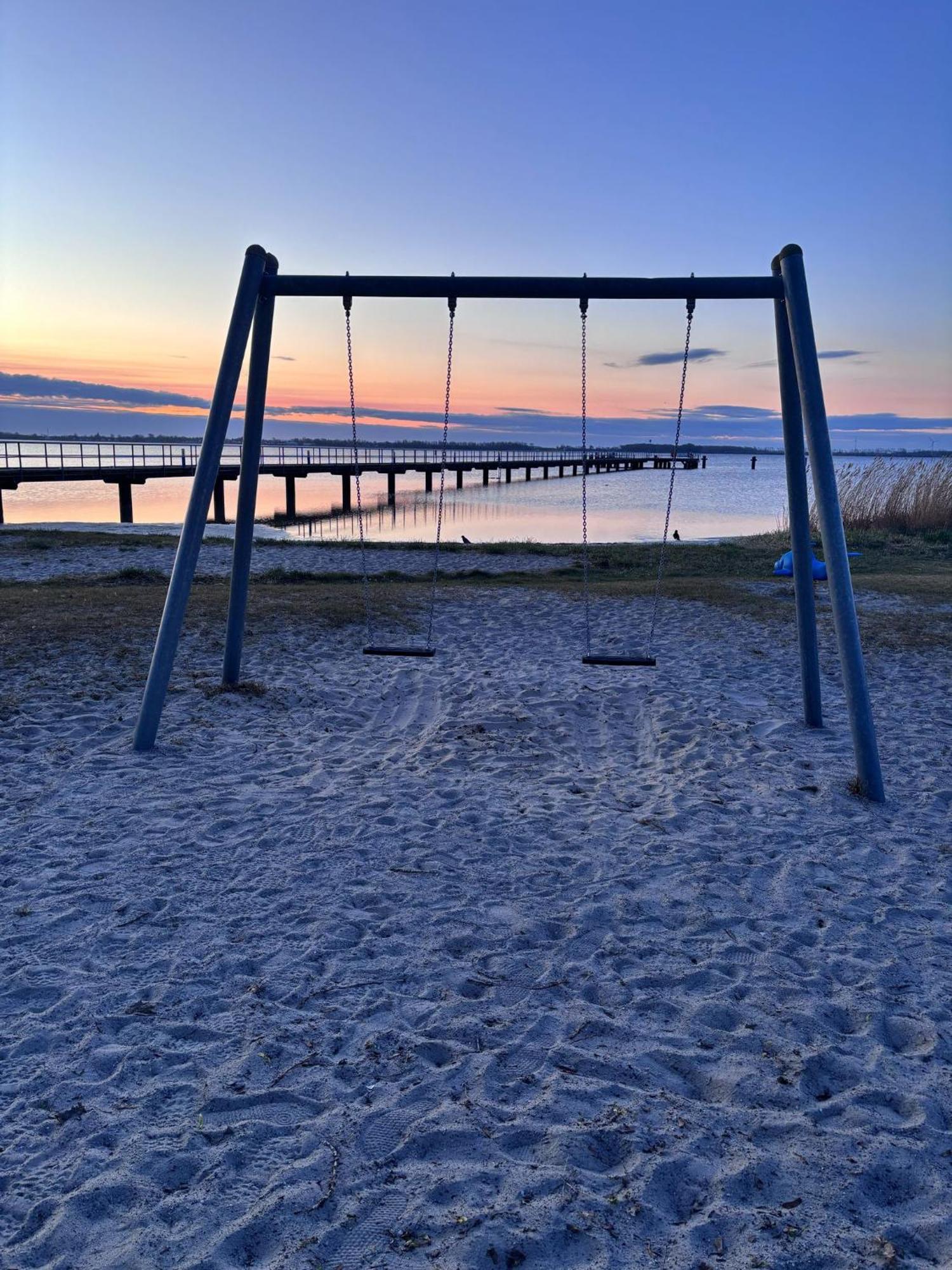 App 7U Erholsamen Sundowner Lägenhet Dranske Exteriör bild